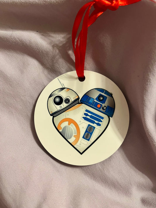 “R2-D2 & BB-8 Heart” – Star Wars Resin Ornament