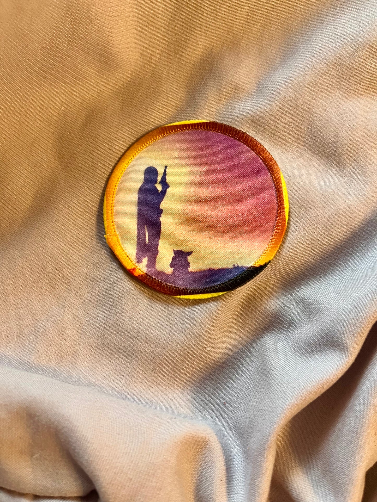 Mando & Grogu Silhouette Sunset Iron-On Patch – Star Wars Scenic Embroidered Appliqué