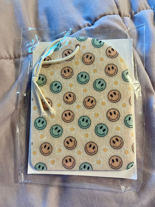 Pastel Smiley Faces Reusable Air Freshener – Cute Aesthetic Car Charm (Unscented)